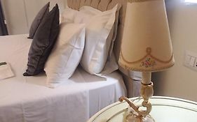 PALAZZO NOVECENTO Rooms&Wellness