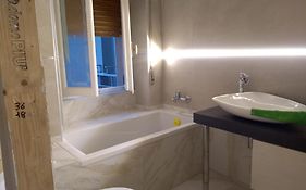 PALAZZO NOVECENTO Rooms&Wellness
